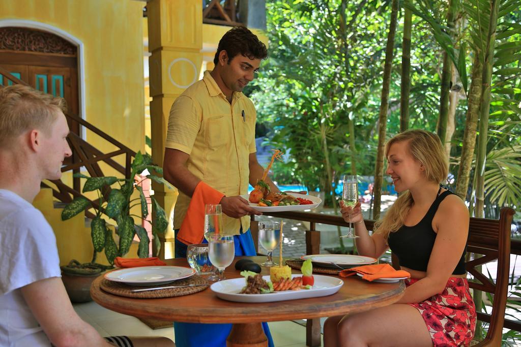 Thambapanni Retreat Hotel Unawatuna Buitenkant foto