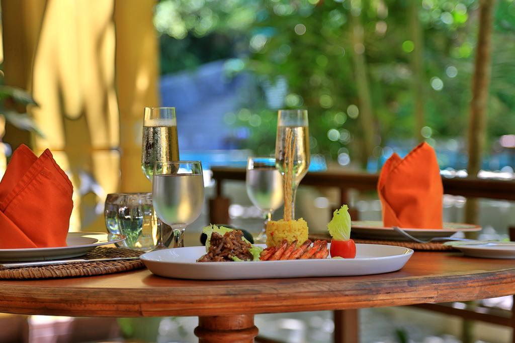 Thambapanni Retreat Hotel Unawatuna Buitenkant foto