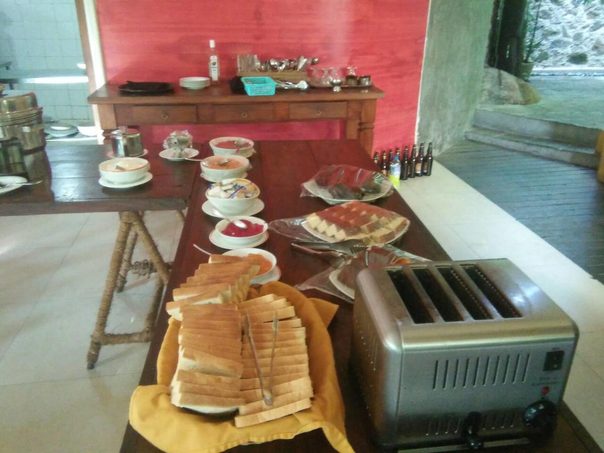 Thambapanni Retreat Hotel Unawatuna Buitenkant foto