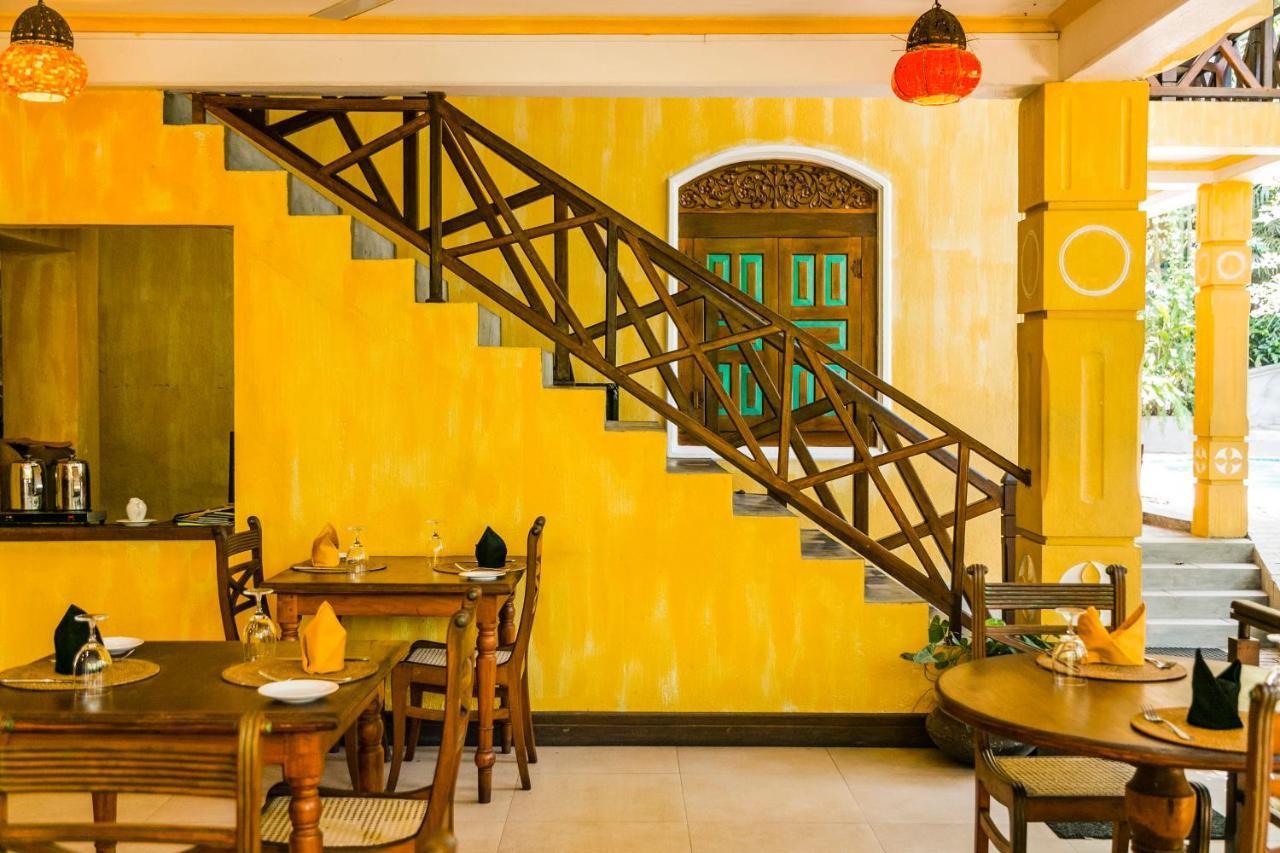 Thambapanni Retreat Hotel Unawatuna Buitenkant foto
