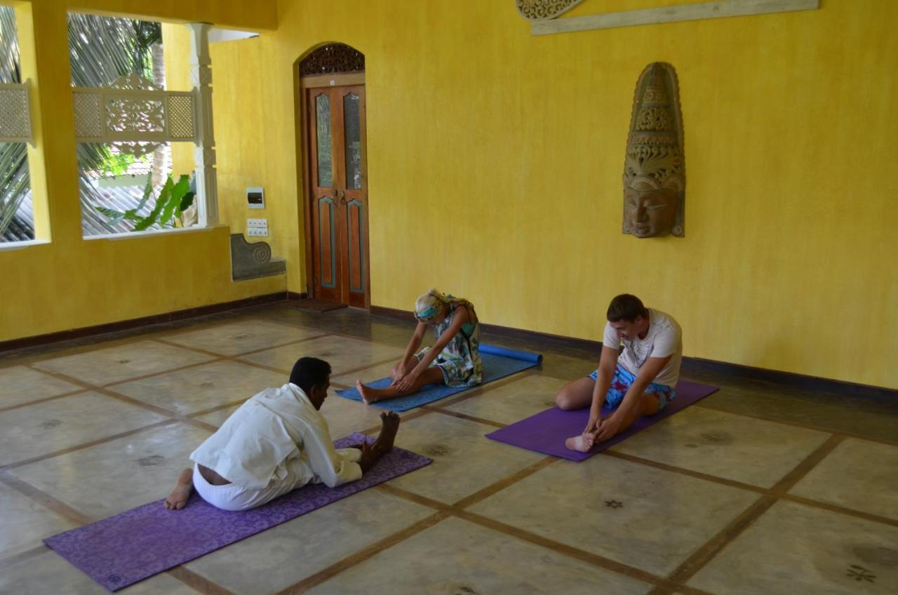 Thambapanni Retreat Hotel Unawatuna Buitenkant foto